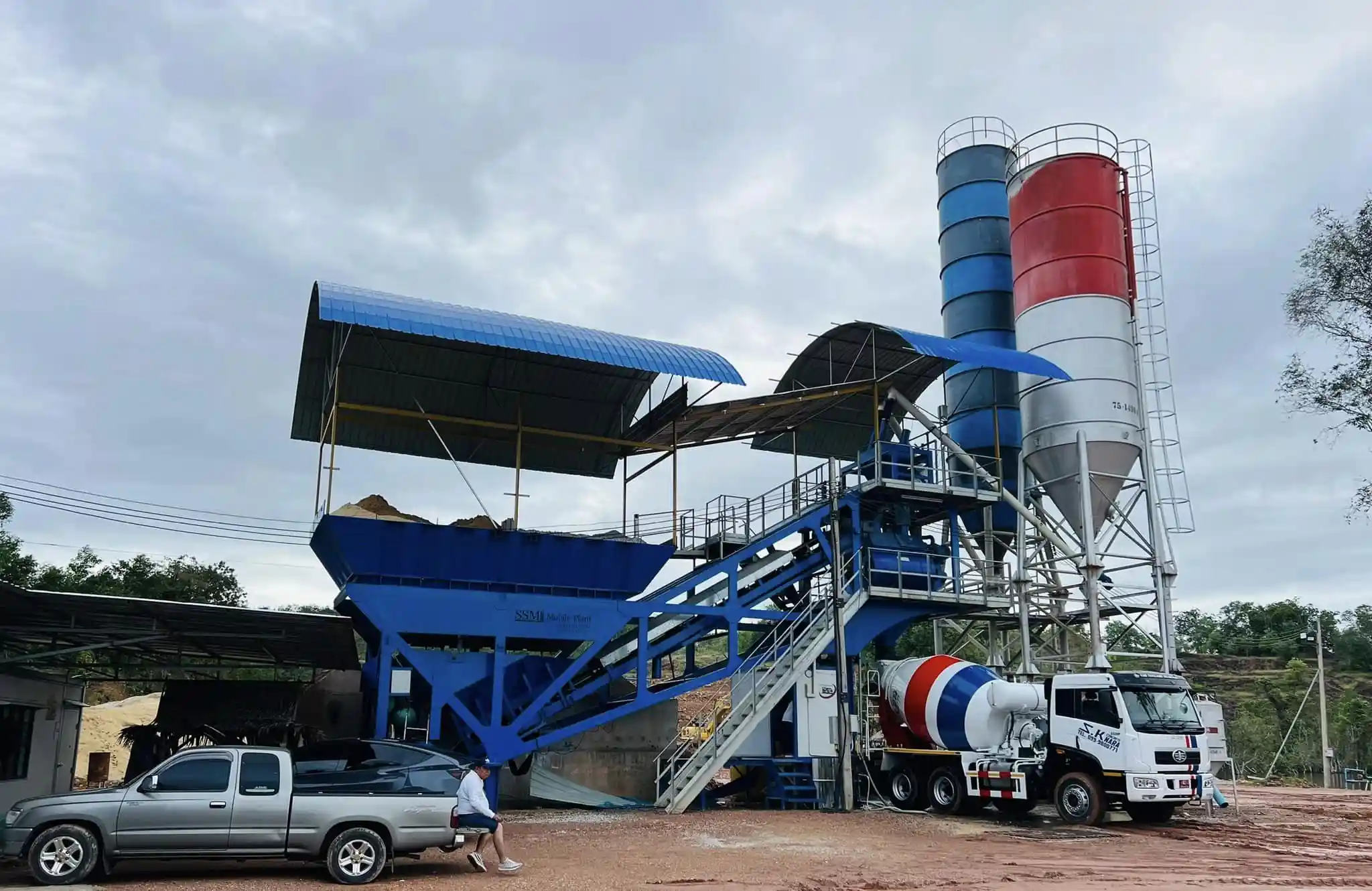 บริการเช่ารถเครนนราธิวาส: ยกทัพบริการเต็มรูปแบบ รถเครน 25-300 ตัน ครบวงจรในนราธิวาส - ภาพที่ 3